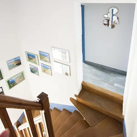 Дом отдыха Maison De Vacances A La Mer Quineville